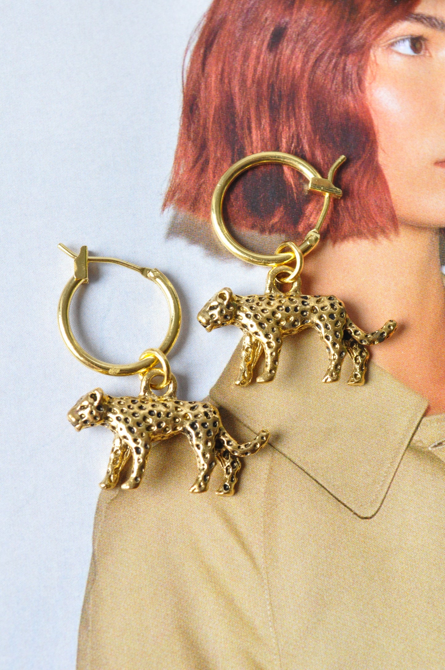 Retro Leopard Dangle Earrings