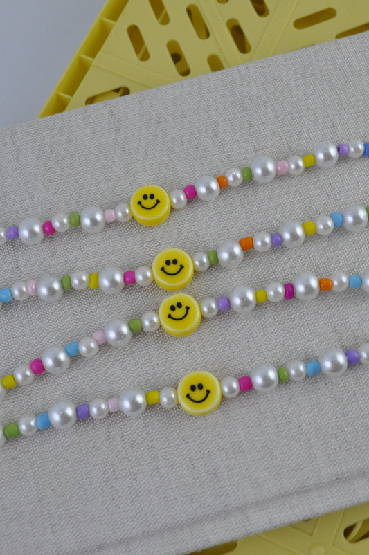 Chunky Smiley Pearl Bracelet