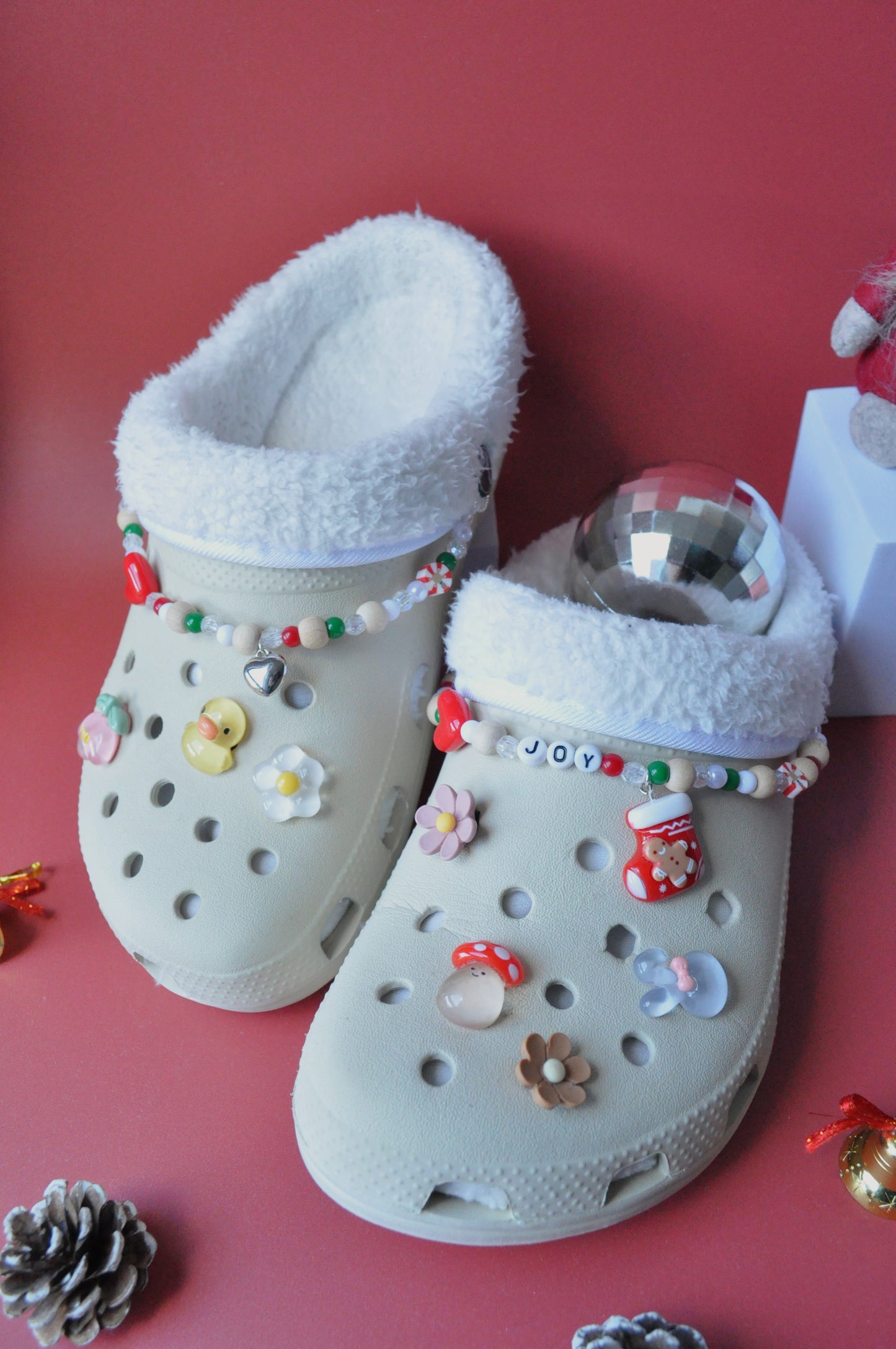 Festive Clogs Charm