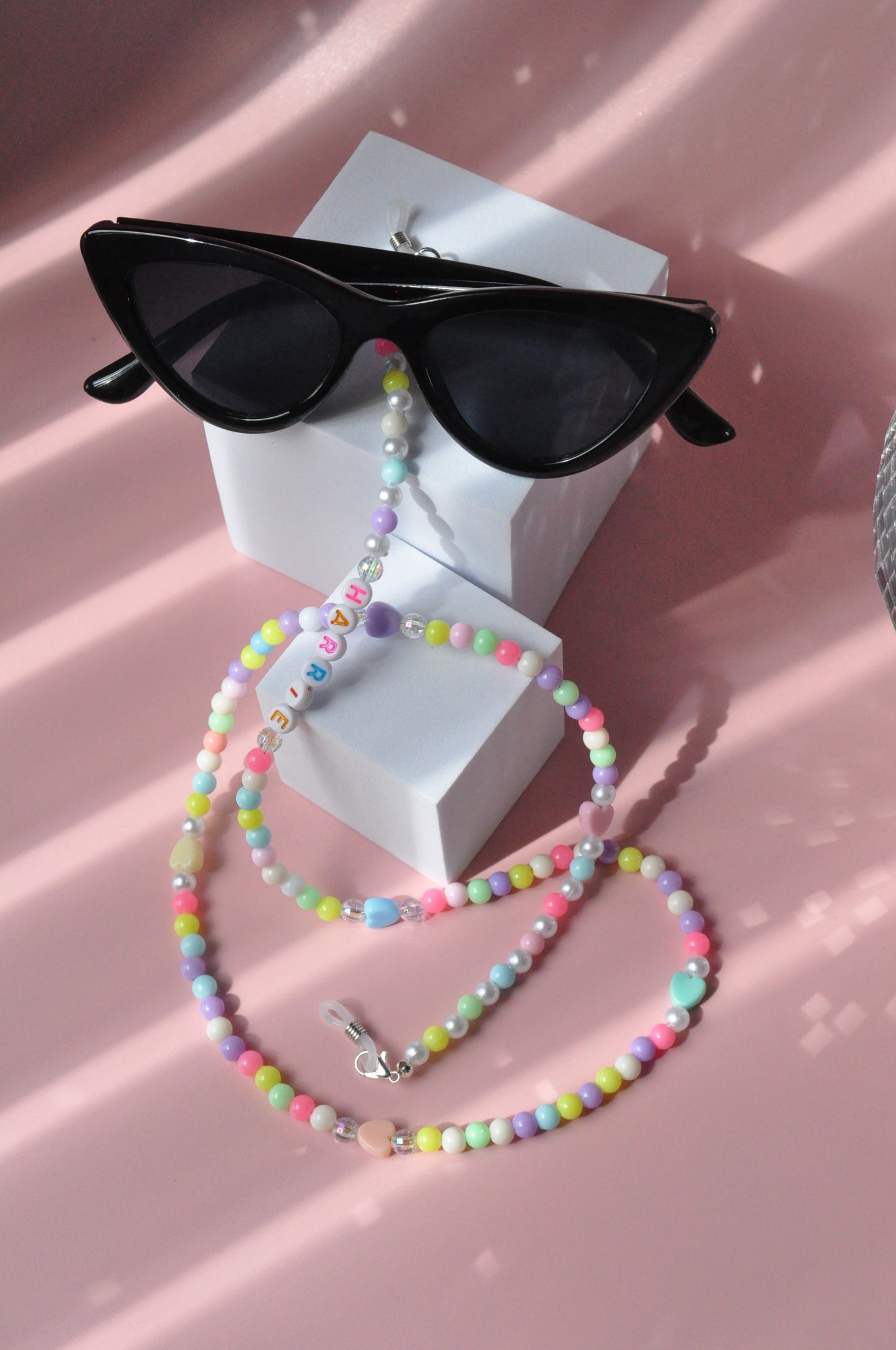 Oh So Pastel Glasses Chain